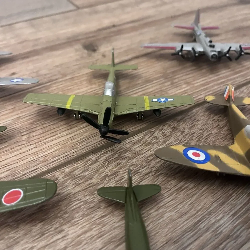 Vintage Metal Toy Airplanes Lot Of 8 - Flying Tiger P-38 Lightning Messerschmitt